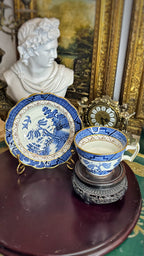 Booths Real Old Willow – Blue & White Gold Gilded Teacup and Saucer Set – Made in England – A8025