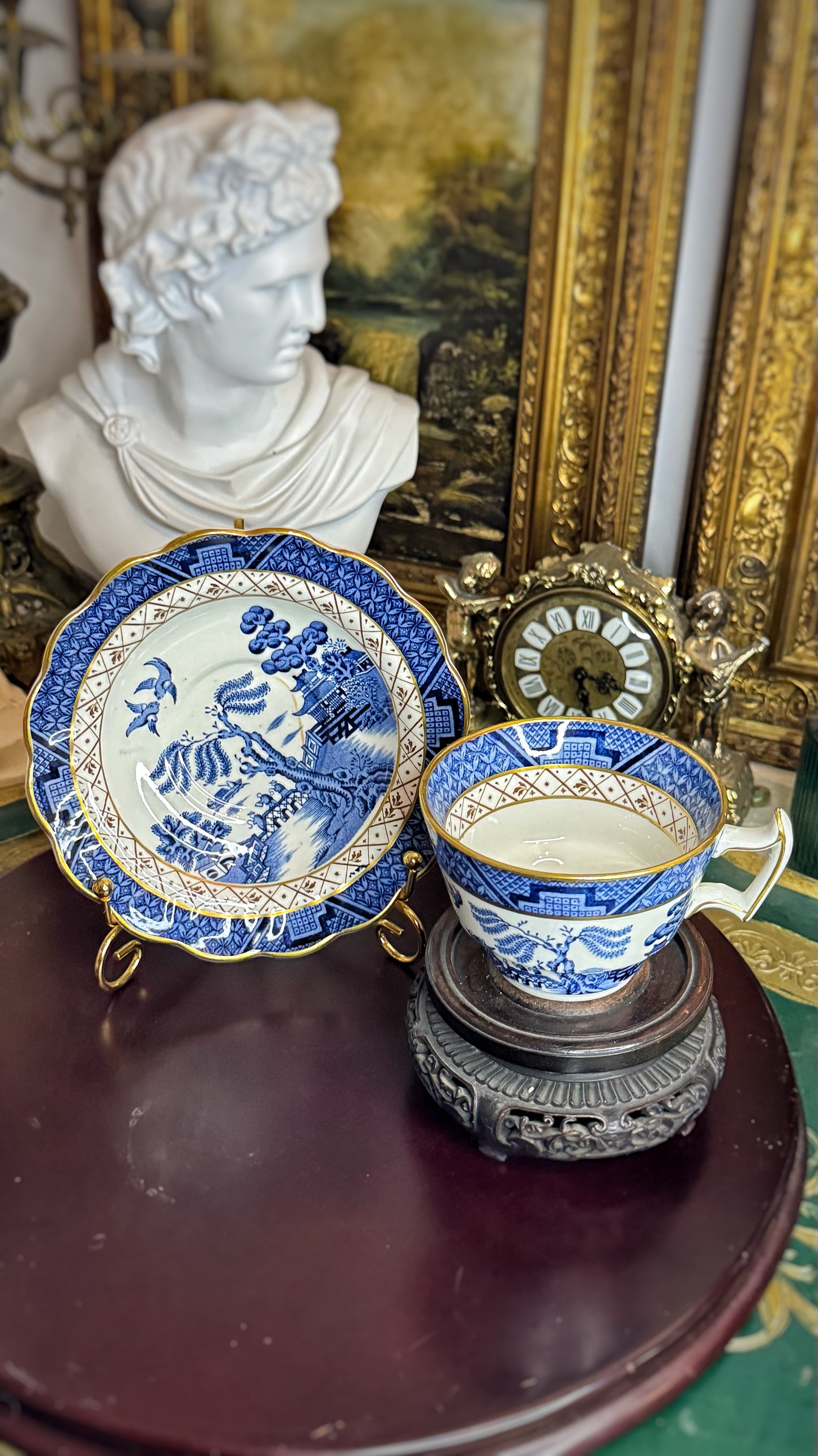 Booths Real Old Willow – Blue & White Gold Gilded Teacup and Saucer Set – Made in England – A8025