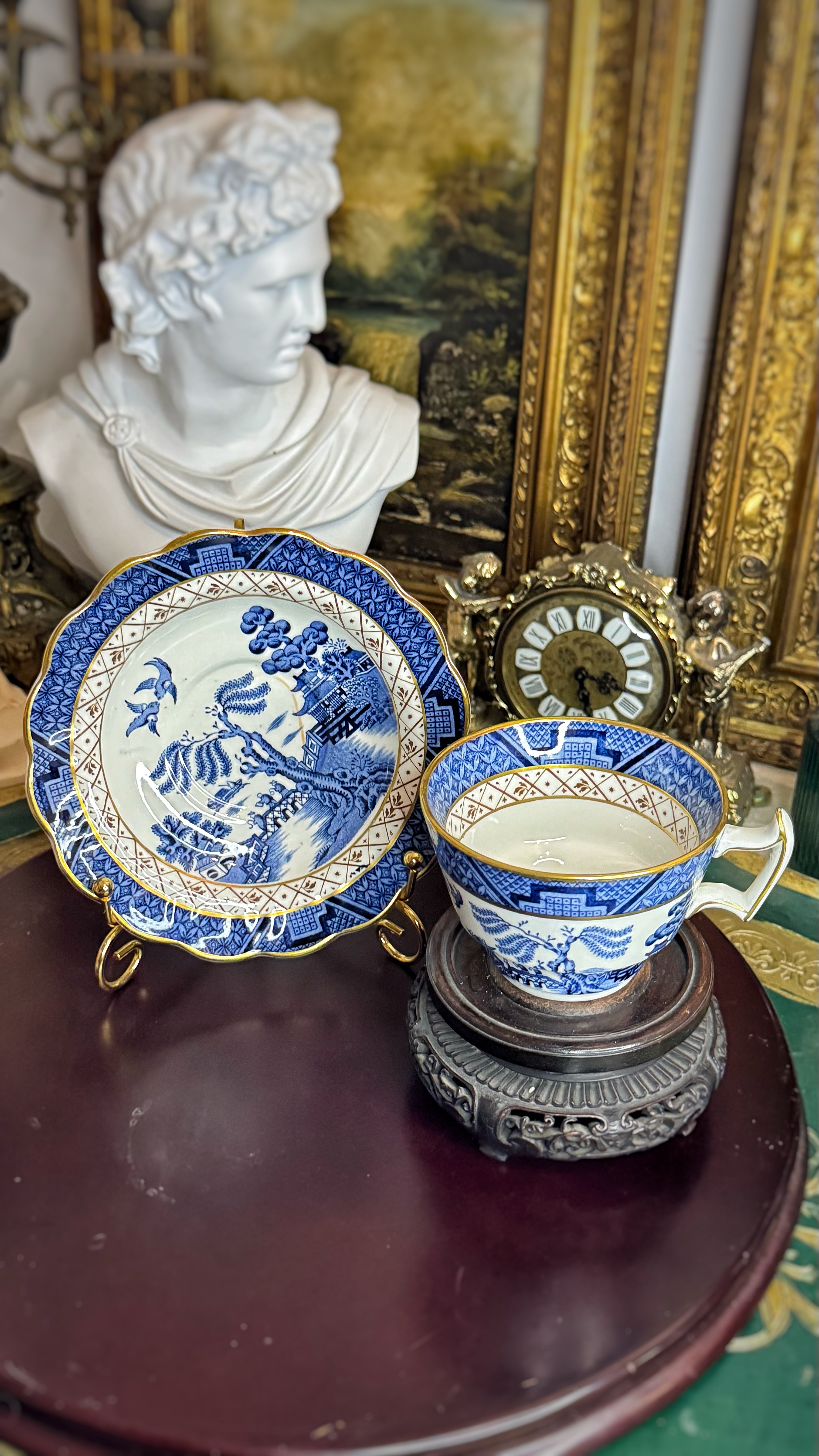 Booths Real Old Willow – Blue & White Gold Gilded Teacup and Saucer Set – Made in England – A8025