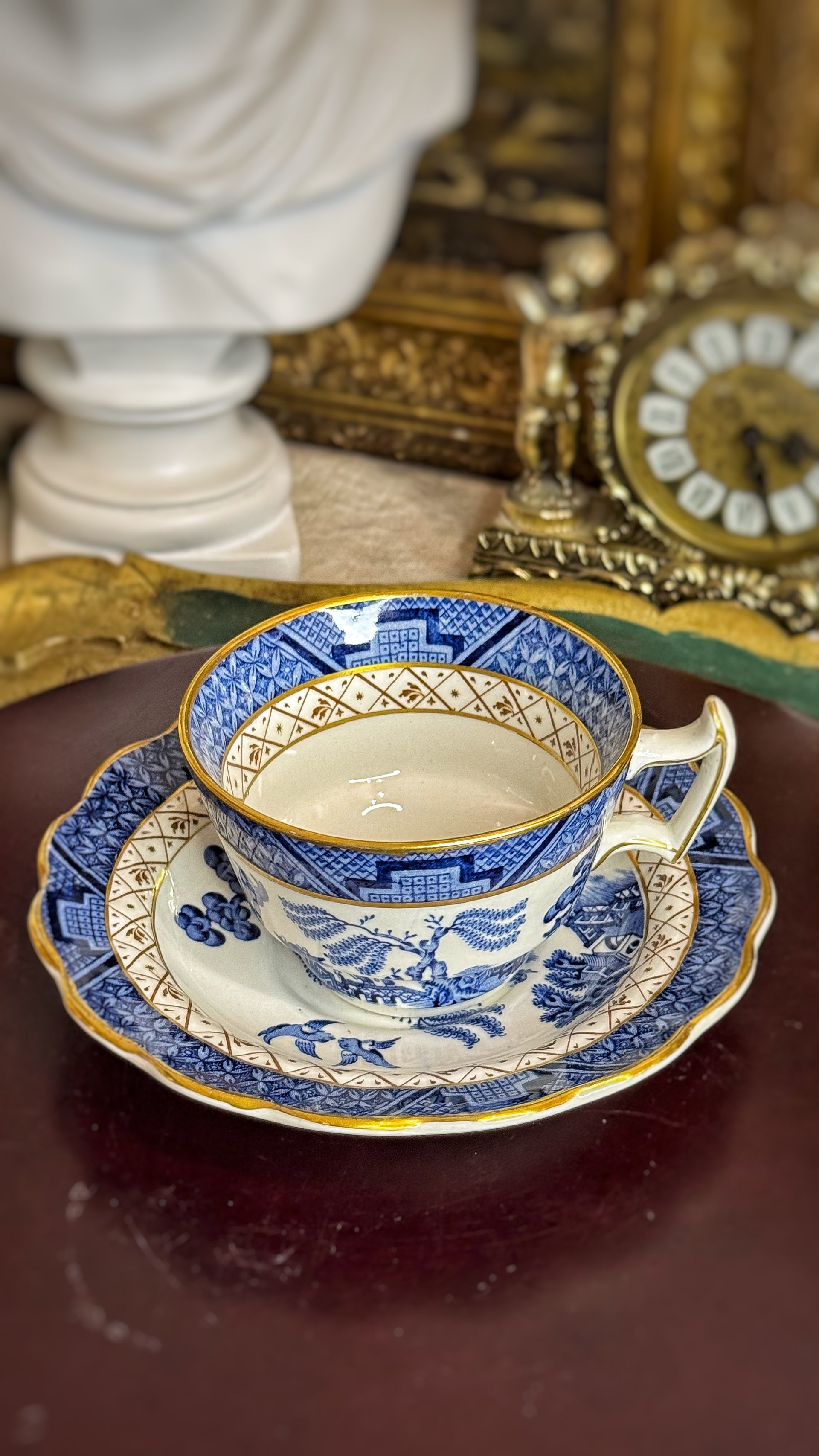 Booths Real Old Willow – Blue White Gold Gilded Teacup and