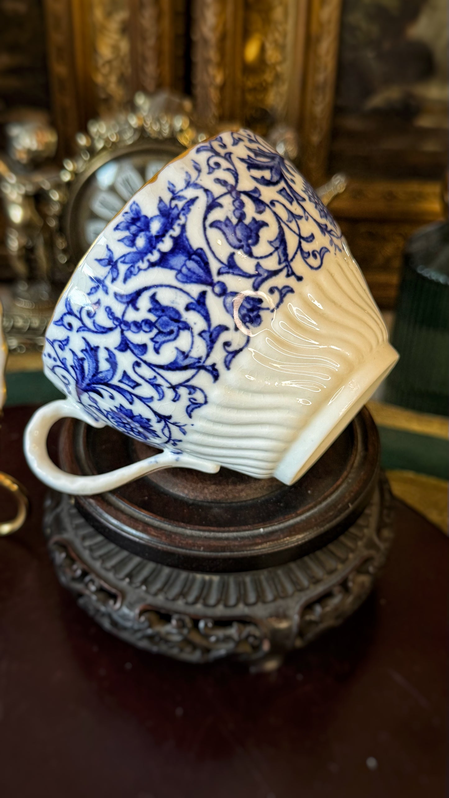 Coalport "Grosvenor" Blue & White Cup – Circa 1900
