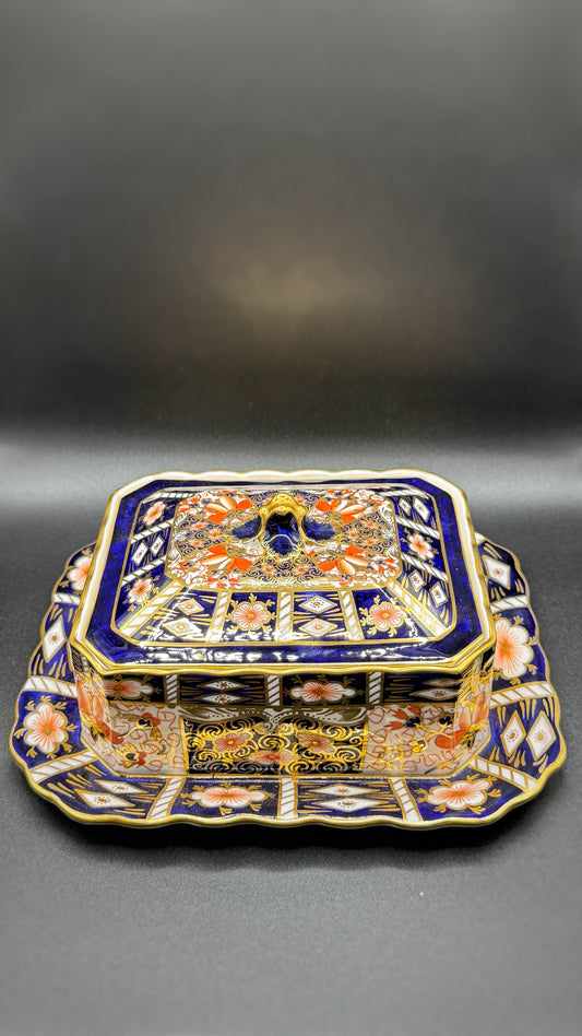 Royal Crown Derby,Imari Pattern Tureen with Underplate